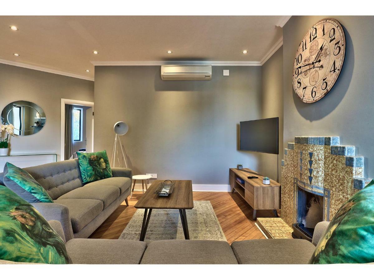 Greenpoint Apartments Cape Town Exterior photo