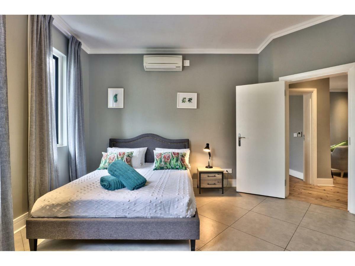 Greenpoint Apartments Cape Town Exterior photo